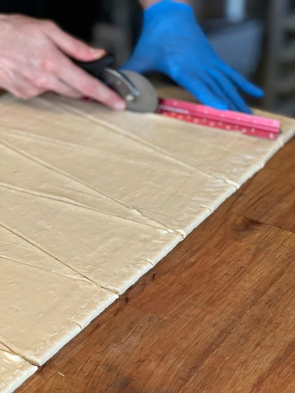 Inwiefern kann das maschinelle Lernen die Genauigkeit der Vorhersage von Naturkatastrophen erhöhen?